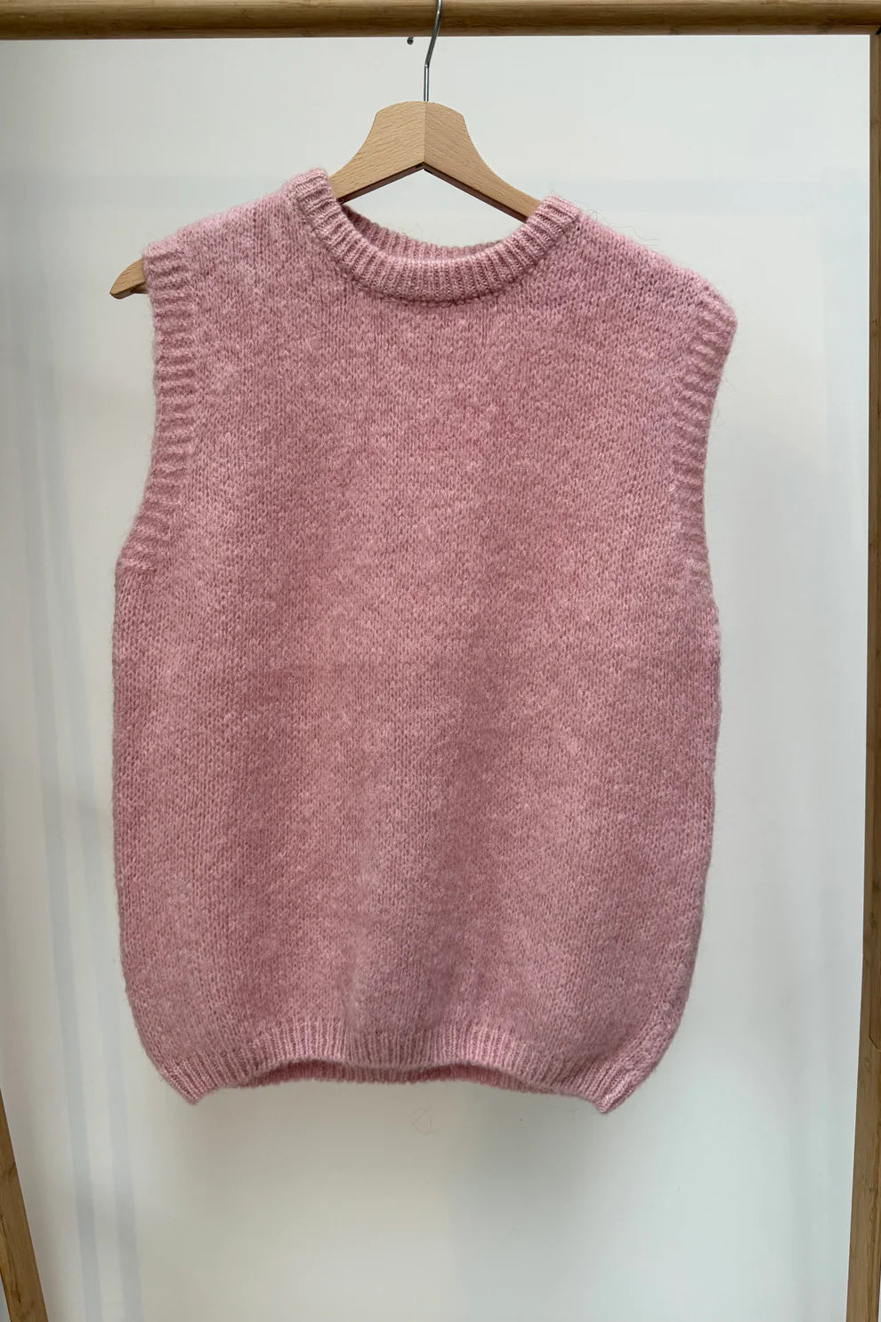 Alba Vest
