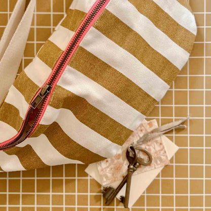 WOMEN BUM BAG STRIPES CARAMEL