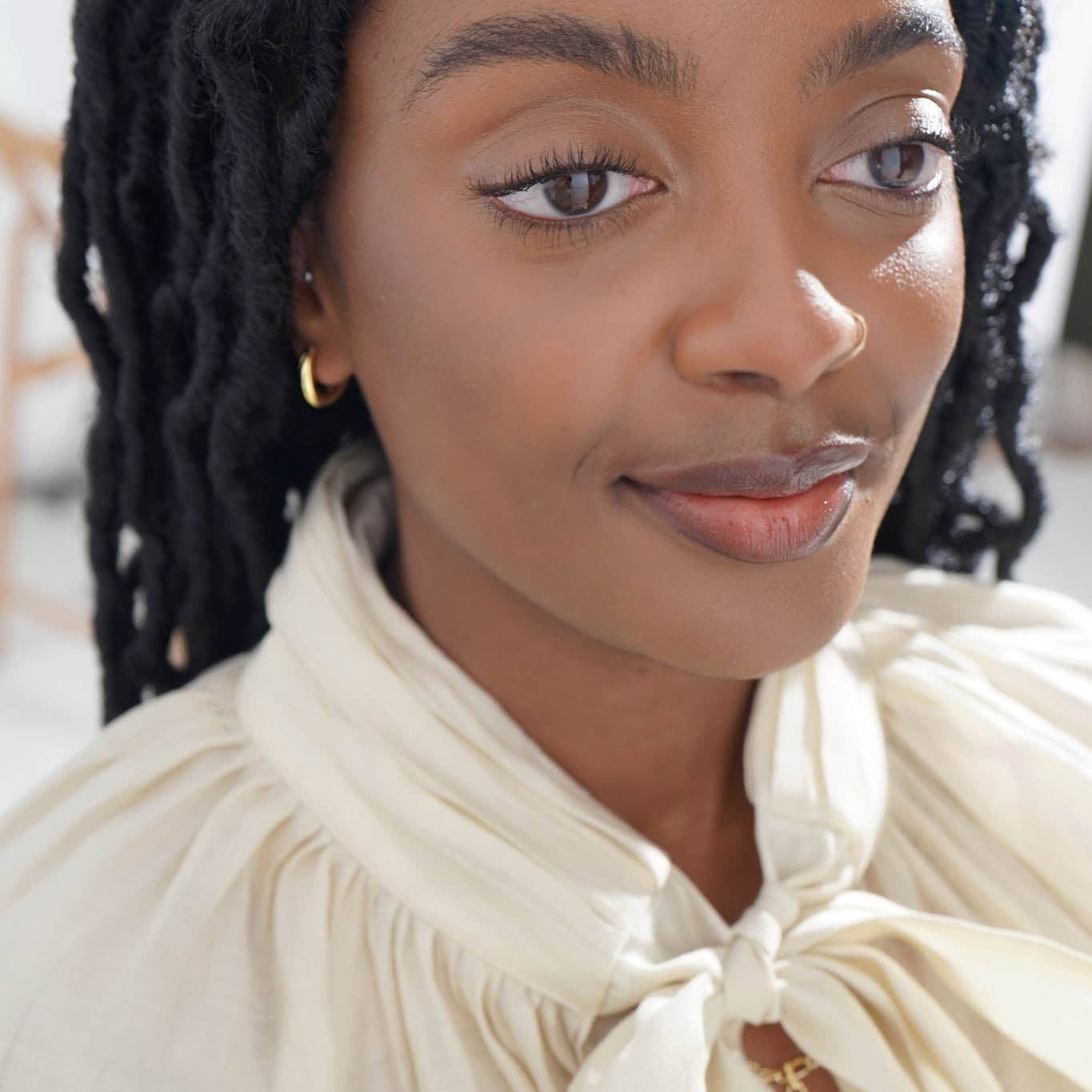 Wobbly Classic Small Hoop Earrings