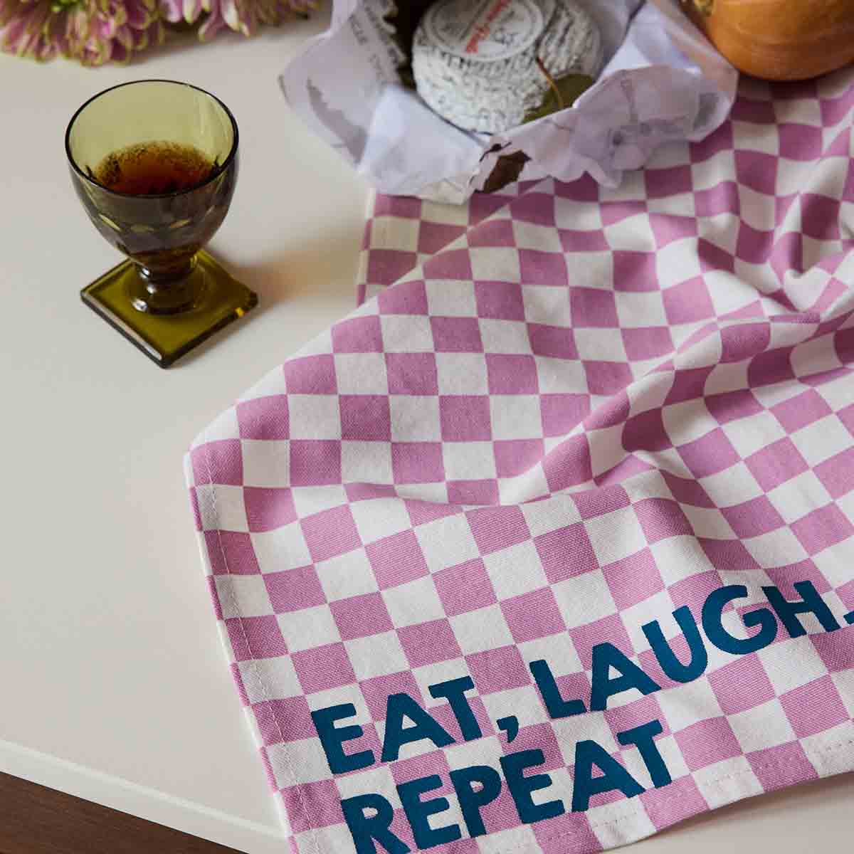 NAPKIN JOSEPHINE STRAWBERRY - EAT, LAUGH, REPEAT