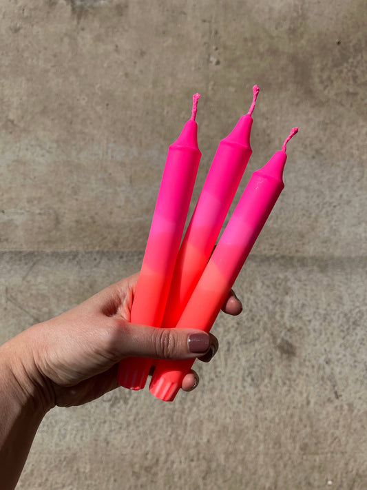 Neon pink & orange Ombré Candle 